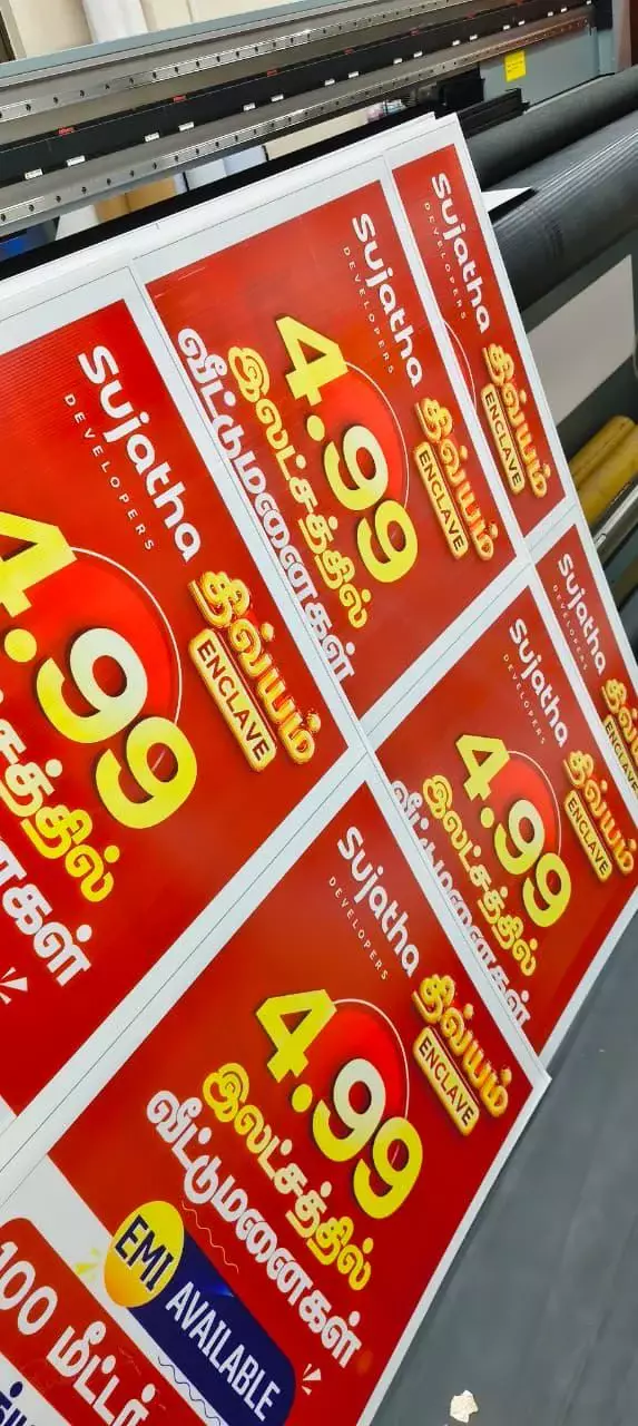 Real-estate campaign boards produced on a flatbed printer